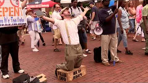 Street Preacher Draws A Crowd With Pure Gospel Tru...
