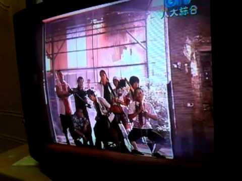 終極一班片頭曲