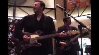 Video thumbnail of "Joe Strummer and the Mescaleros - Harder They Come (Jimmy Cliff) - LIVE"