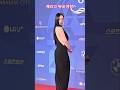 어우야 뒤태 자랑에 신난 혜리 Hyeri 청룡시리즈어워즈 어우야 뒤태 자랑에 신난 혜리 Hyeri 청룡시리즈어워즈