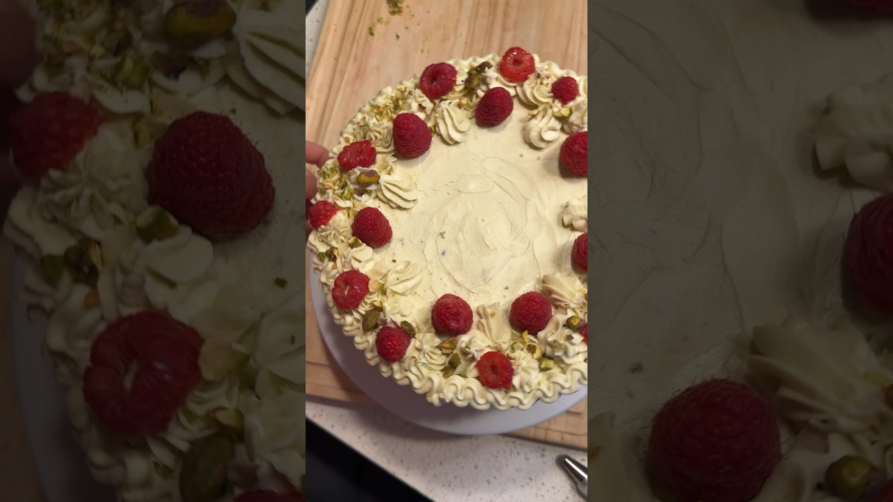 Make a pistachio raspberry cake with me! 
