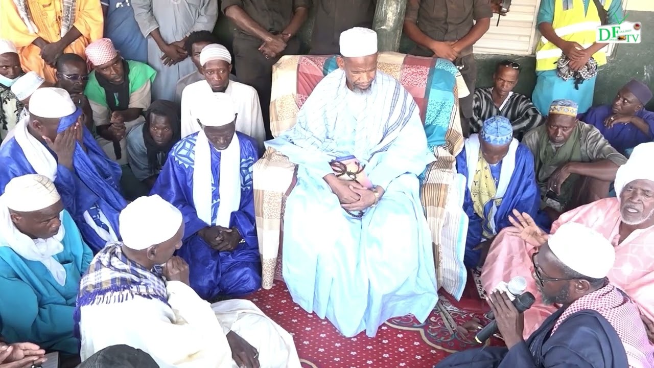 Le khalife général du Fouladou dans le M.Y.F avec des milliers de fidèles en motos,voitures,vélo …