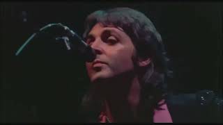 Paul McCartney & Wings - Blackbird - Live - (1976) - (4K Ultra HD)