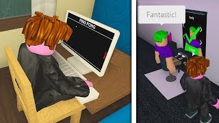 DURE COMPUTER KOPEN EN NIEUWE BAAN! (ROBLOX BLOXBURG)