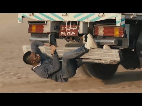 هيخلص عليه عشان الفلوس صحيح الفلوس بتغير بس مش لدرجه انه ماشي يخلص علي الناس