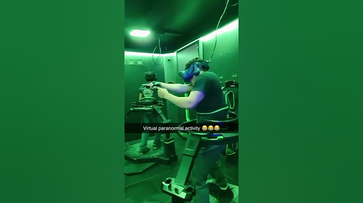VR gaming looks like a great time 😂| #shorts