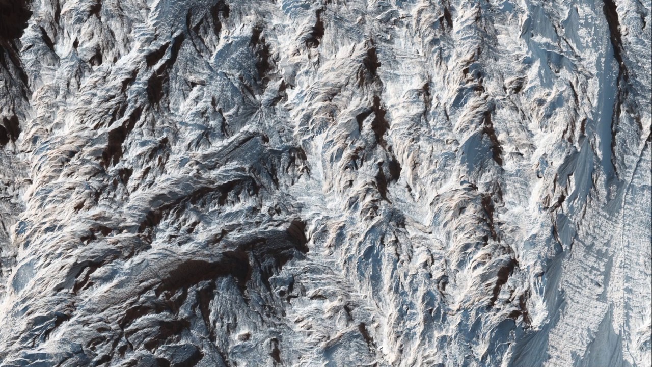 HiClip mini: Light-Toned Bedrock with Erosional Channels in Eos Chasma