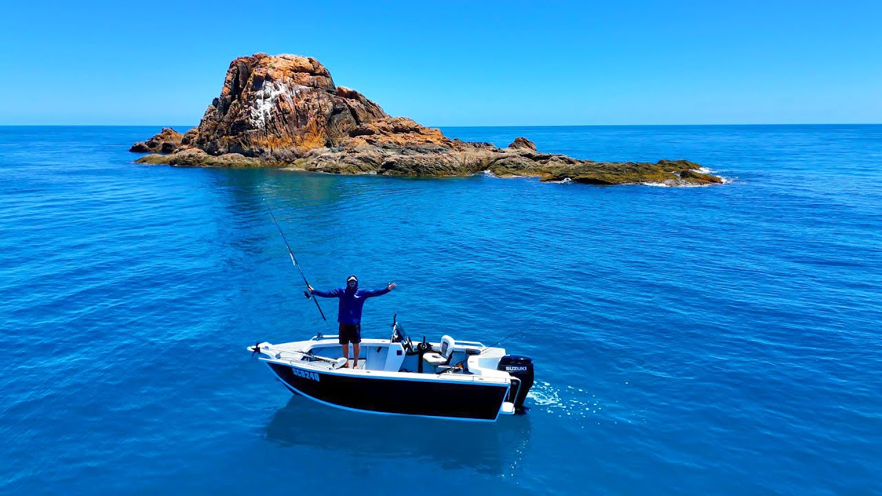 Fishing UNINHABITED Tropical Island Waters