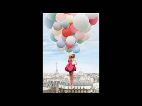 Brigitte Bardot: Moi je joue (lyrics) HD