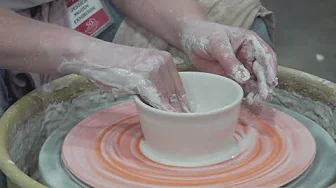 Pottery maker speaks at Gatlinburg's Craftsmen's Fair