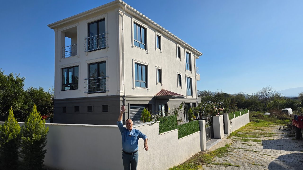 AYDIN'DA SATILIK MÜSTAKİL EV 3 KATLI 9+1 BAHÇE İÇİNDE HAYALİNİZDEKİ EVE KAVUŞMAK SİZE ÇOK UYGUN