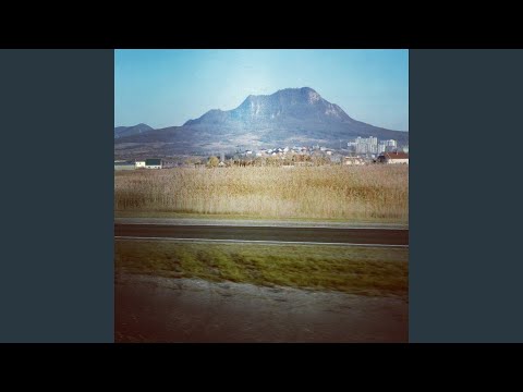 Sunbyonic - The trees remember my childhood (Byona Mix)