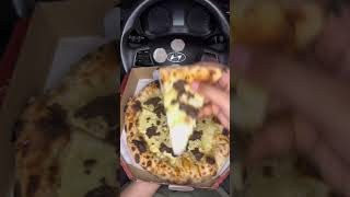 علمني ‏طفل يوثق اكله بمفرده في السيارة ?❤️  الرياض جدة اكل برجر بيتزا النصر رونالدو