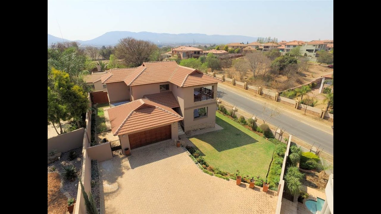 4 Bed House for sale in North West Hartbeespoort Dam Birdwood