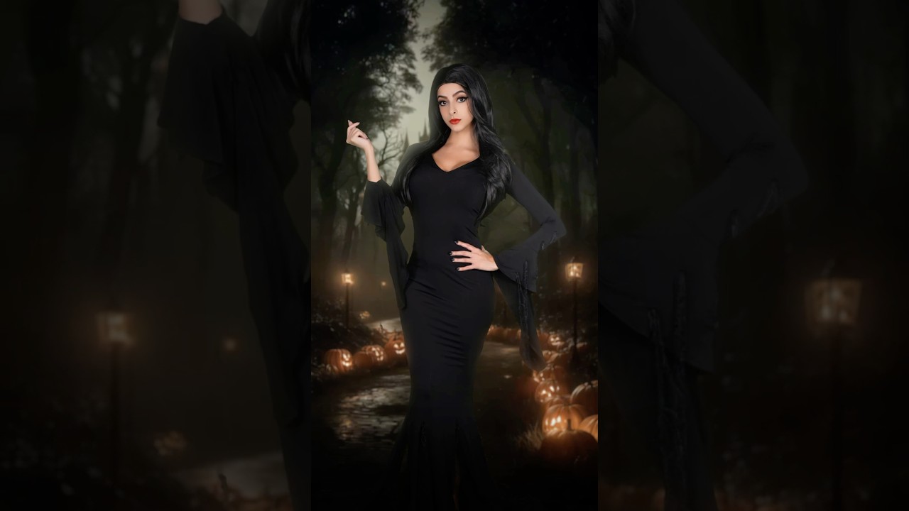 Morticia ❤️ #foryou #helpmemakethismakesense #trending #gothclub #emo #dance #cosplay