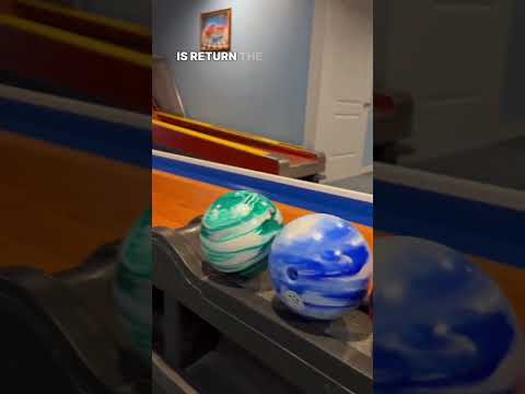 Video: Custom Home Bowling Alleys Fusion Keilailu