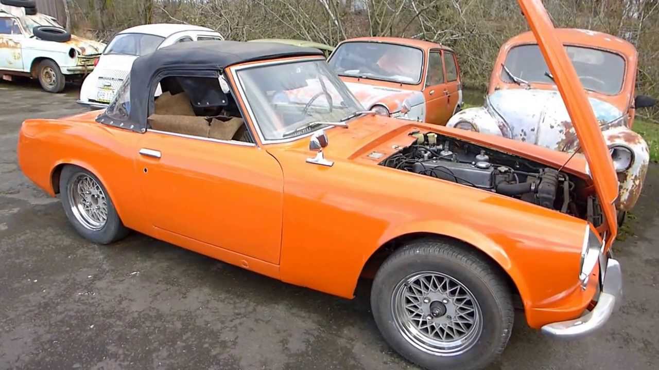 Datsun sp311 Fairlady Roadster project - YouTube