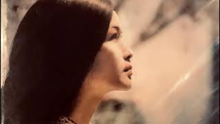 “Người Già, Em Bé” Nghe Tiếng “Đại Bác Ru Đêm” Để “Đi Tìm Quê Hương” - Khánh Ly