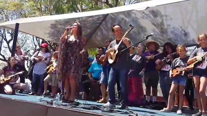 Tia Carrere and Daniel Ho "Listen To The Music" @ ...
