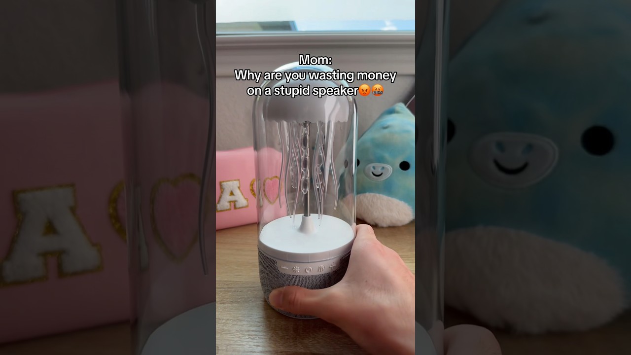 Jellyfish Night Light With Speaker