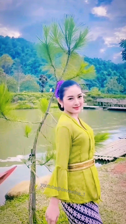 MOJANG SUNDA #cantik #masukberanda #music #songlyrics #lagu #cantiknesia #coversong #cover