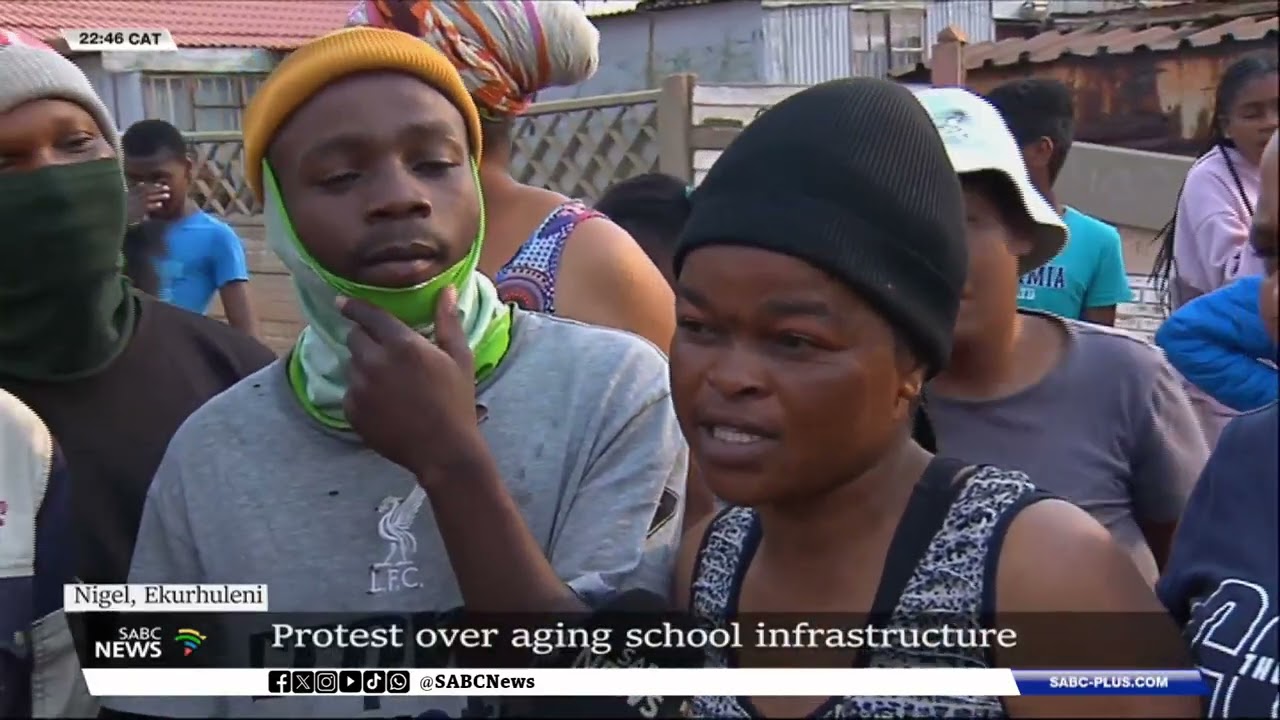 Residents in Nigel protest over aging school infrastructure