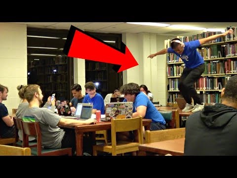 blasting-embarrassing-tutorials-in-the-library-prank