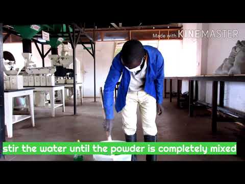 How to prepare and spray Tephrosia vogelli extract from powder. Kukonza mankhwala opopera a jerejere