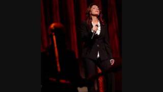 Video thumbnail of "Isabelle Boulay  - Ici -"