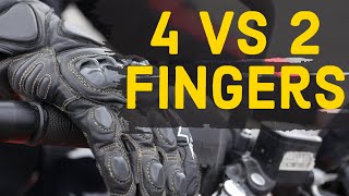 2 fingers vs 4 fingers on BRAKE and CLUTCH