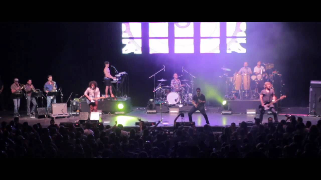 Merengue Killa + Sobón - Los Amigos Invisibles (Live) @ Teatro Metropólitan