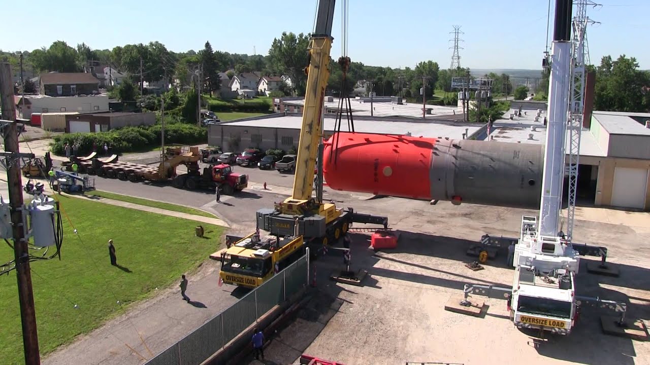 2 Cranes Lifting Pressure Vessel at Halvorsen Manufacturing Facility