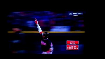 Rajai Davis Ties up world series with 2 run shot! 8th inning!