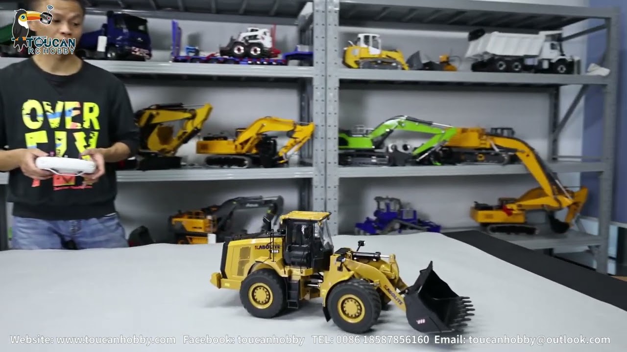 finally upgraded HUINA K966 KABOLITE 1/16 Loader,new pump system better quality easier maintenance.