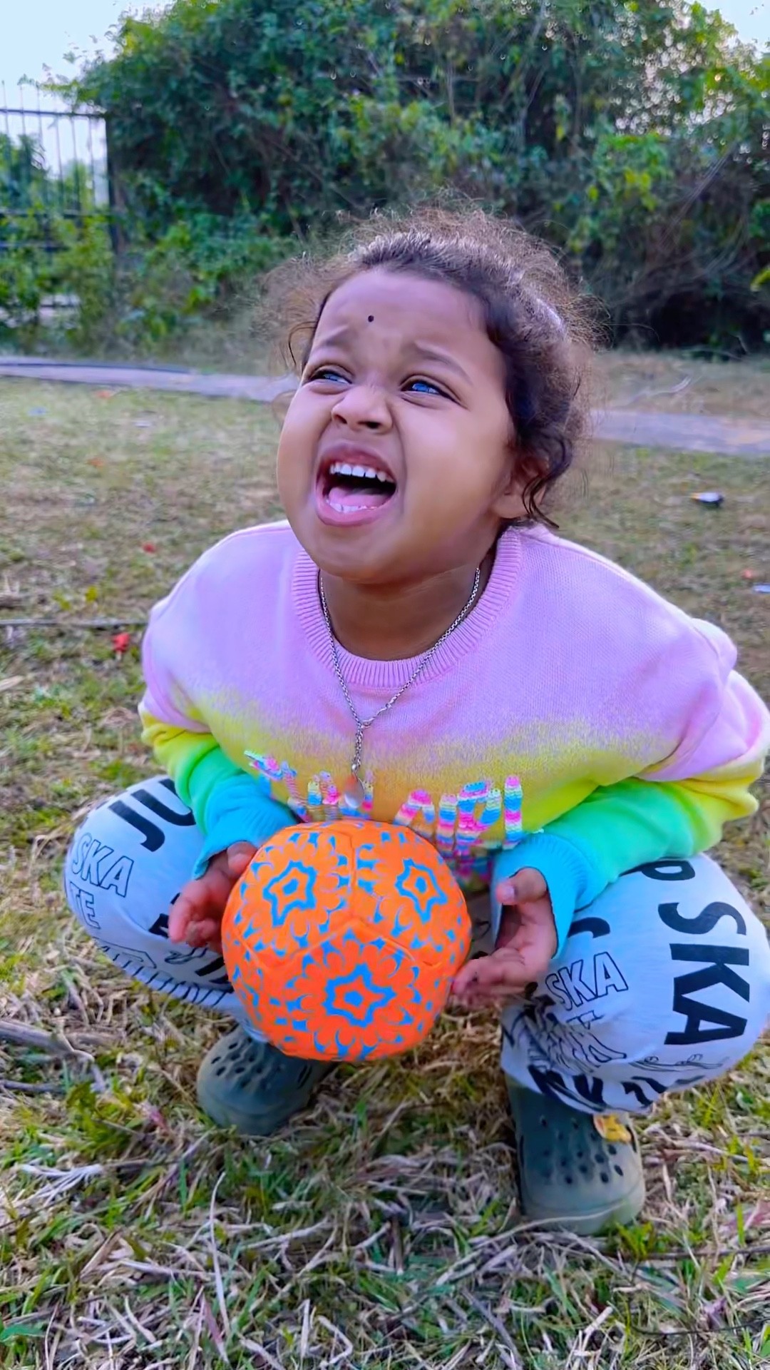 Papa Ne Misti Ko Bacha Liya forest people life?? #shorts #viral #trending #shortvideo