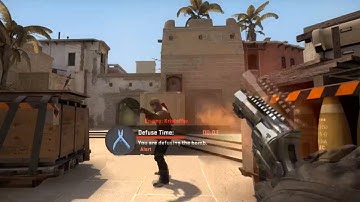 CS:GO - R8 Revolver can shoot while defusing