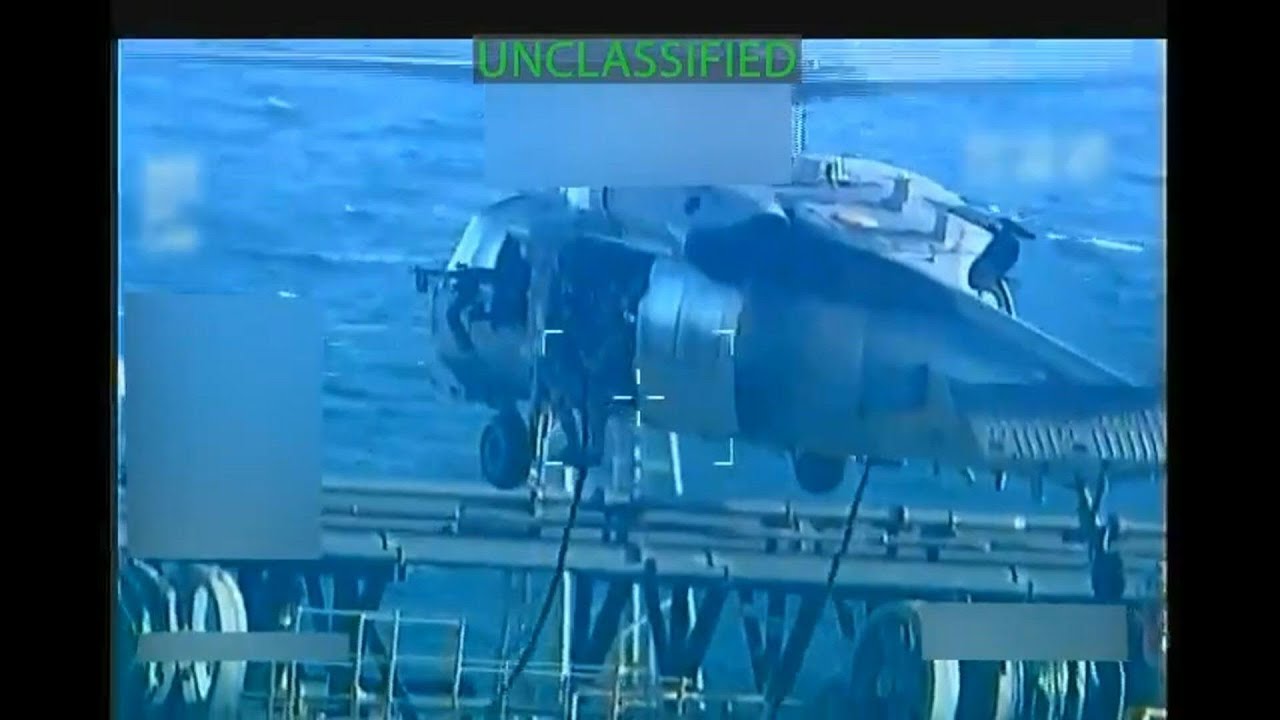 US military seizes oil tanker off the coast of Venezuela - YouTube