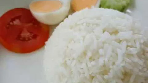 Quanto tempo o arroz pode ficar guardado na geladeira?