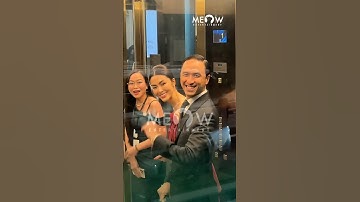 Vợ chồng Tăng Thanh Hà thần thiện vẫy tay chào truyền thông khi xuất hiện tại đám cưới em gái