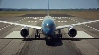 Boeing 787  Dreamliner starting