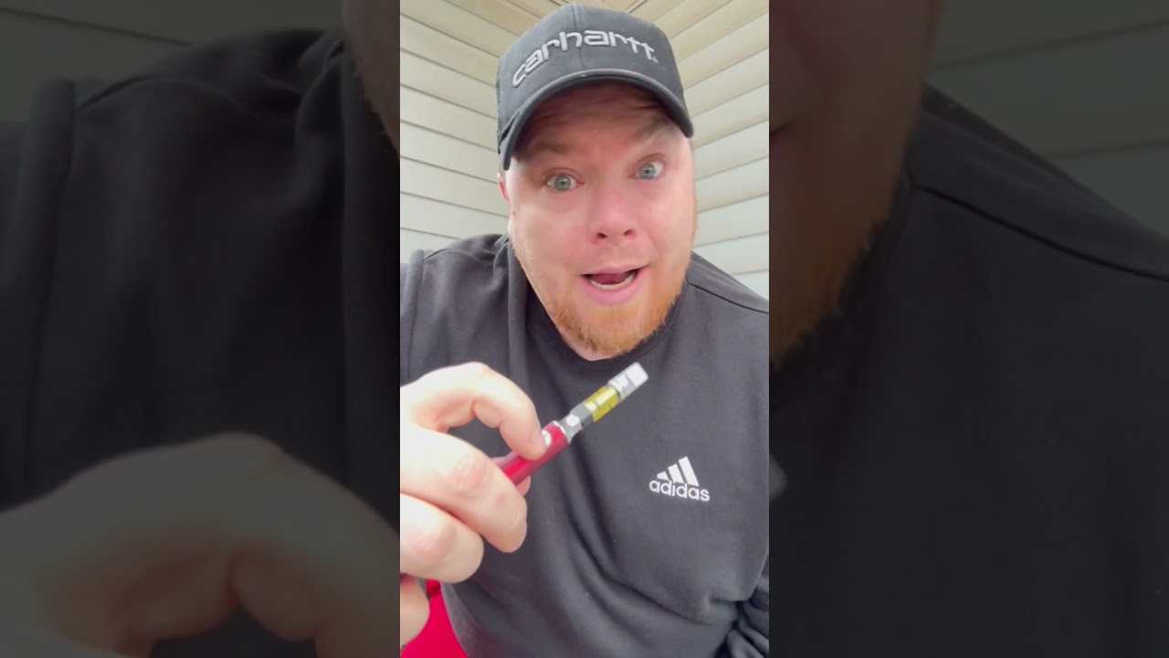 Black Cherry punch THC vape