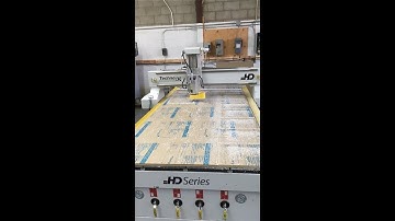 CNC Router forSale Techno HD Series 5’ x 10’ CNC Router – 2010 -