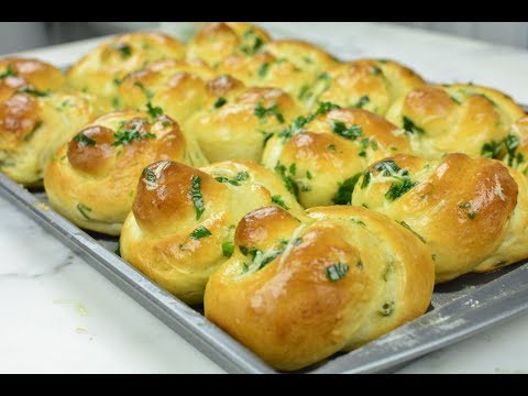 garlic-knots-|-how-to-make-garlic-bread-|-chef-lola's-kitchen