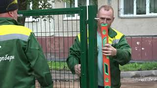 видео: 4 Монтаж калитки картинка: 4 Монтаж калитки