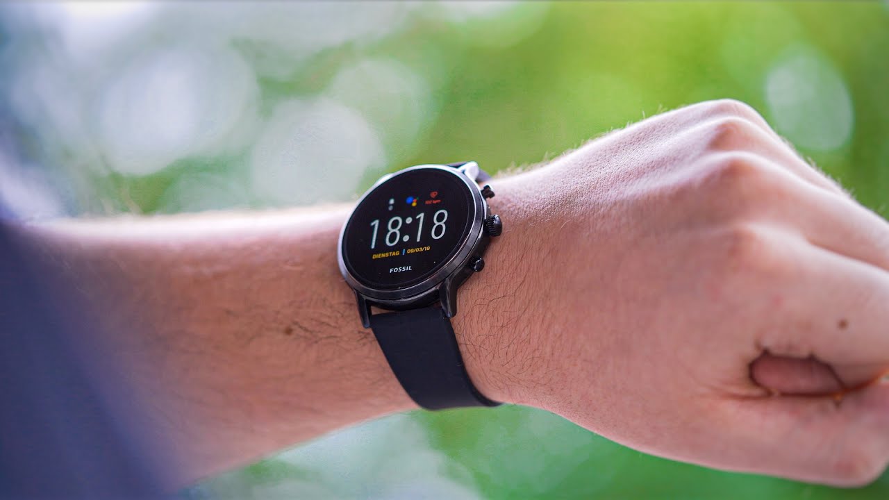 Fast perfekt: Fossil Gen 5 im Test! (Carlyle HR) - YouTube