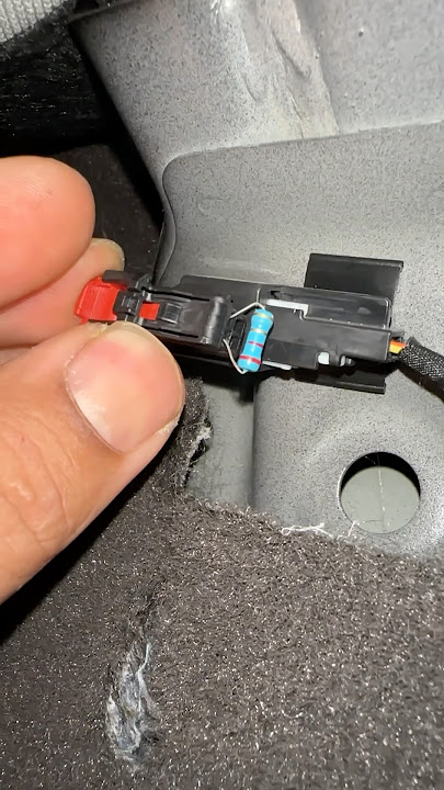 How to bypass airbag light #shortvideo