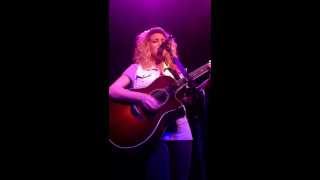 Tori Kelly - Suit and Tie (Live Cover)
