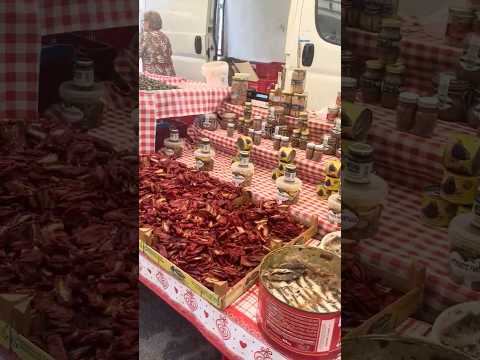I WANT IT ALL 😛 #sicily #italiangetaway #food #travel #foodie #movingtosicily #foodshorts #market
