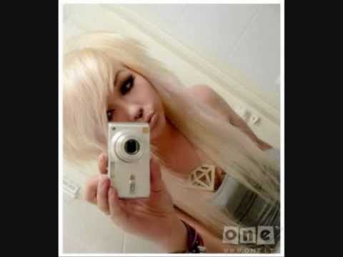 Hannie dropkick =] - YouTube
