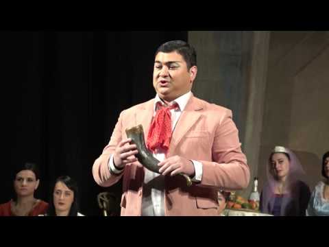 მელიტონ ბალანჩივაძის სახელობის ოპერისა და ბალეტის თეატრში მაყურებლისთვის ”ქეთო და კოტე” წარმოადგიენს